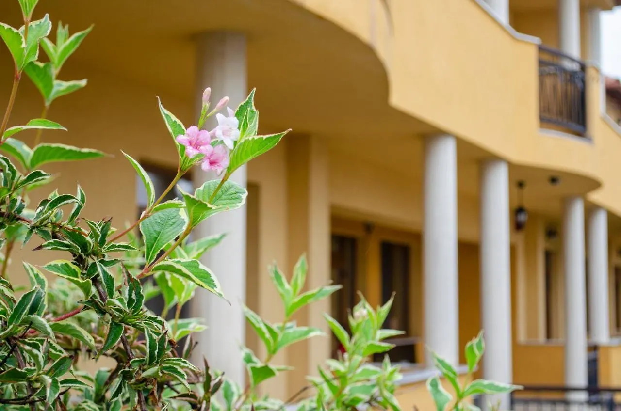 Honey Hotel Family Resort contacts